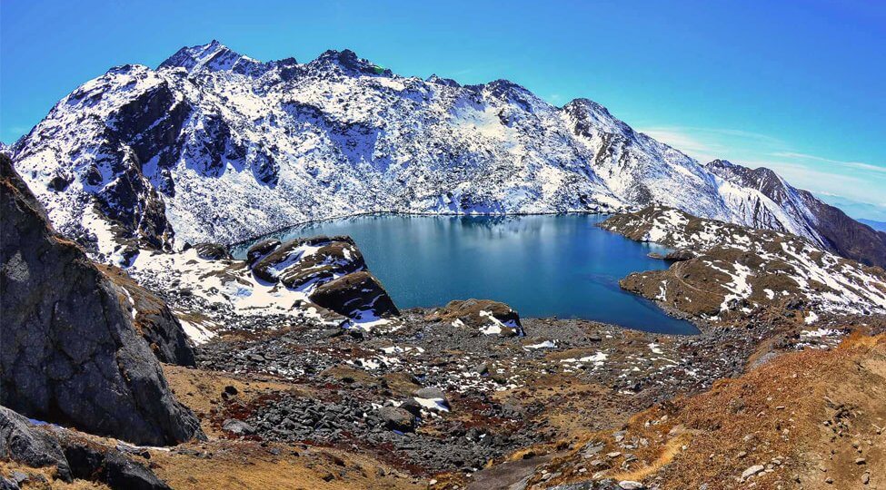 lake of gosaikunda