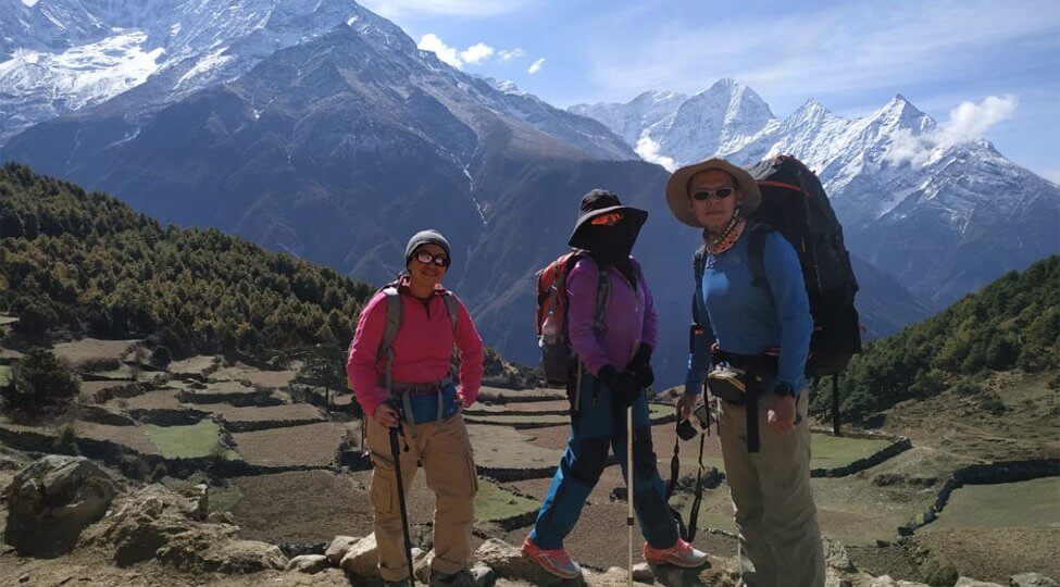 Salahudin Damar Jaya and Friends Everest Base Camp Treks Nepal