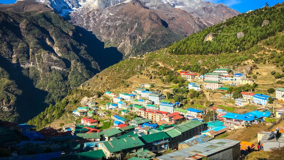 Lodges and Teahouses