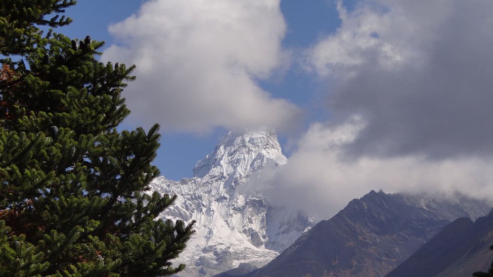 Unpredictable Temperature at Base Camp