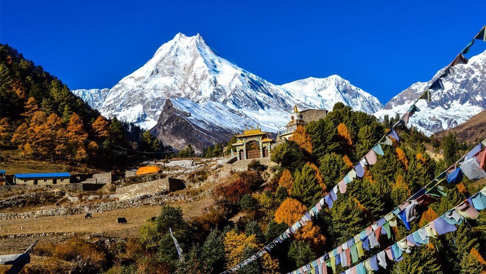 Manaslu Circuit Trek in November